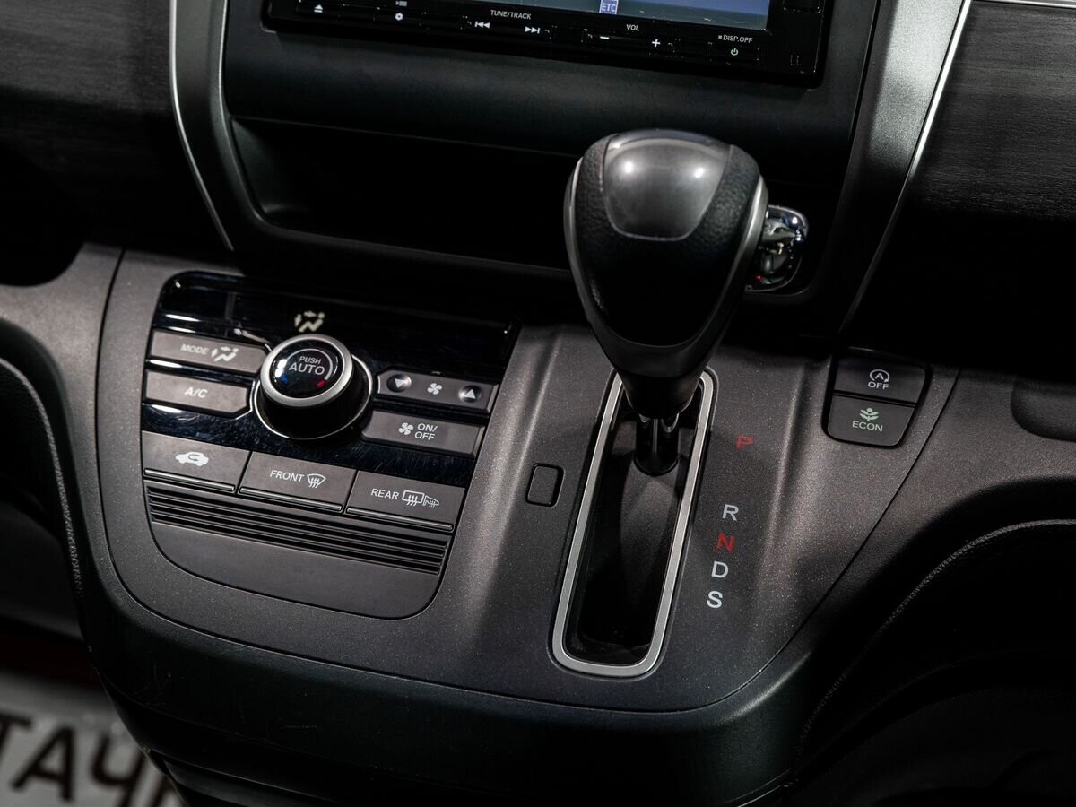Honda Freed 2017 - фото автомобиля