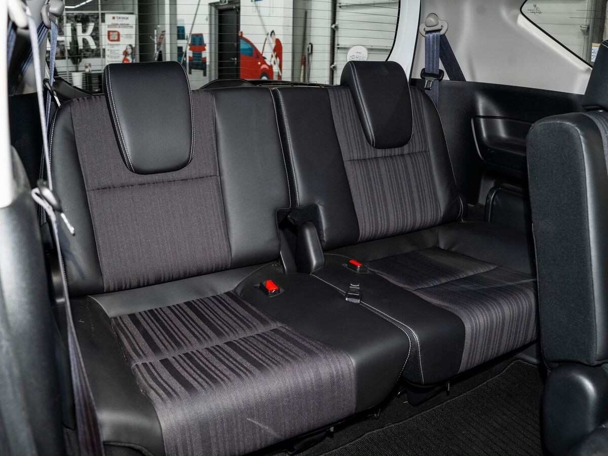 Honda Freed 2017 - фото автомобиля