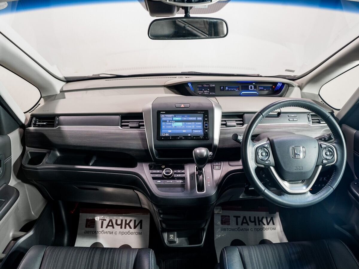 Honda Freed 2017 - фото автомобиля