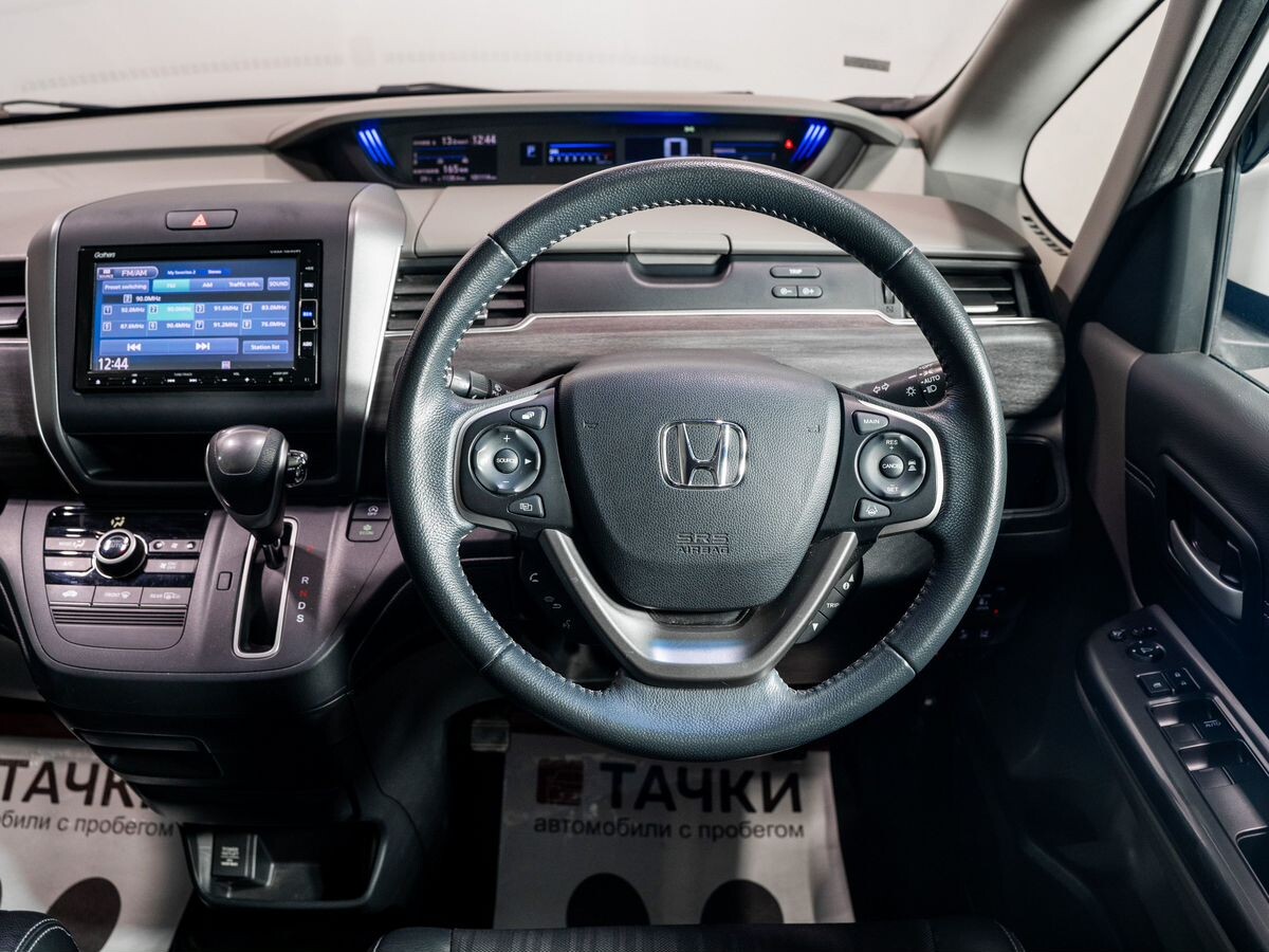 Honda Freed 2017 - фото автомобиля