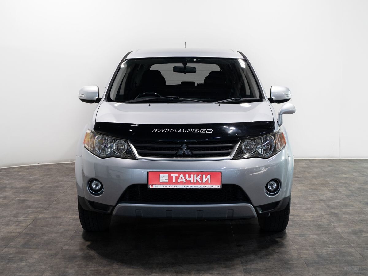 Mitsubishi Outlander 2010 - фото автомобиля