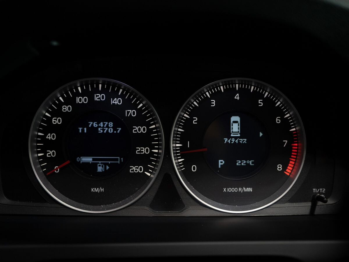 Volvo V60 2011 - фото автомобиля