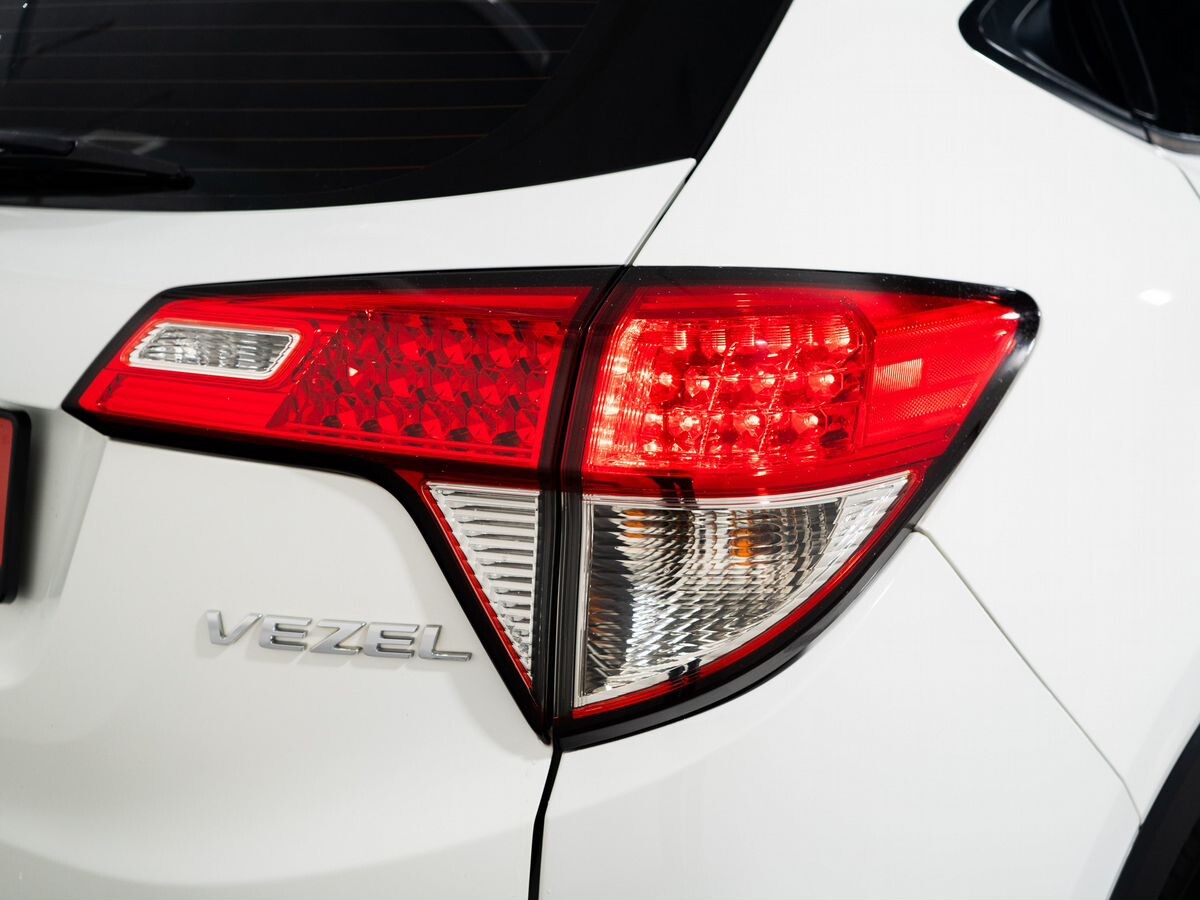Honda Vezel 2021 - фото автомобиля