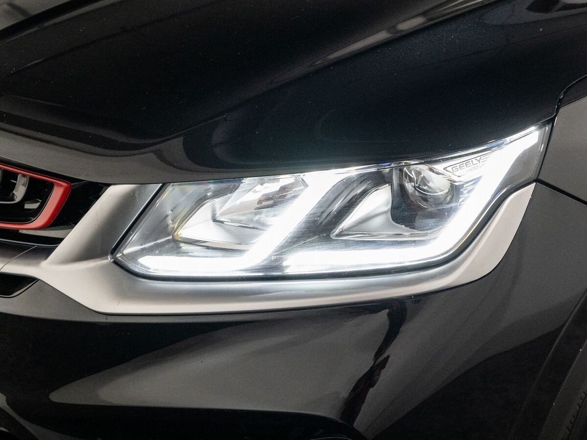 Geely Coolray 2021 - фото автомобиля