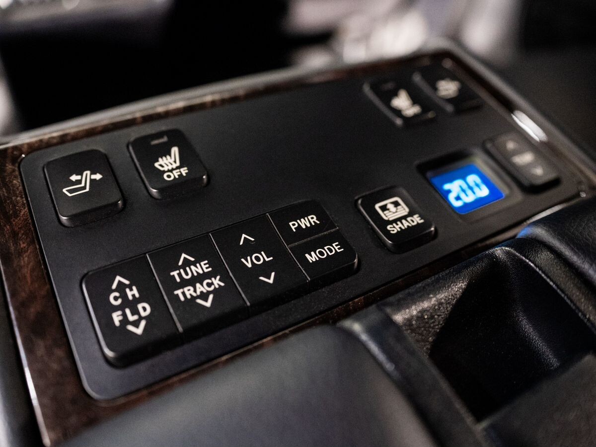 Toyota Camry 2016 - фото автомобиля