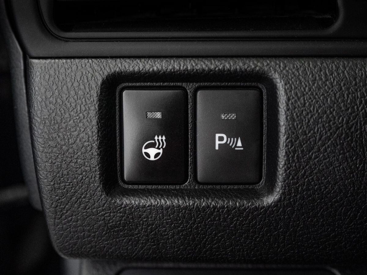 Toyota Camry 2016 - фото автомобиля