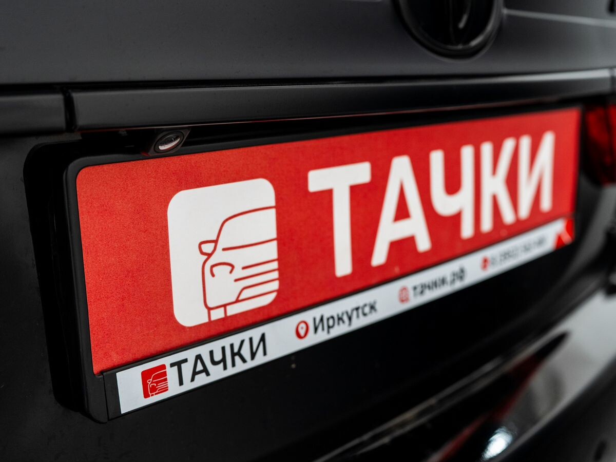 Toyota Camry 2016 - фото автомобиля