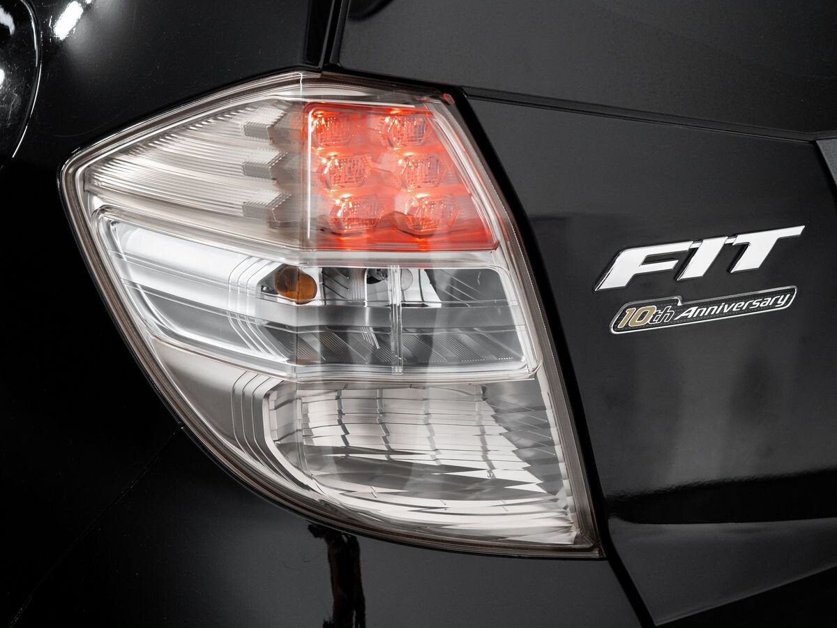 Honda Fit 2012 - фото автомобиля