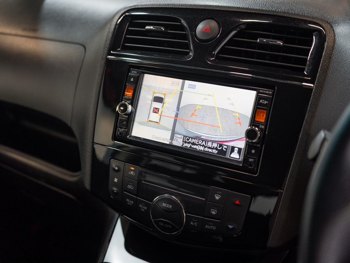Nissan Serena 2014 - фото автомобиля