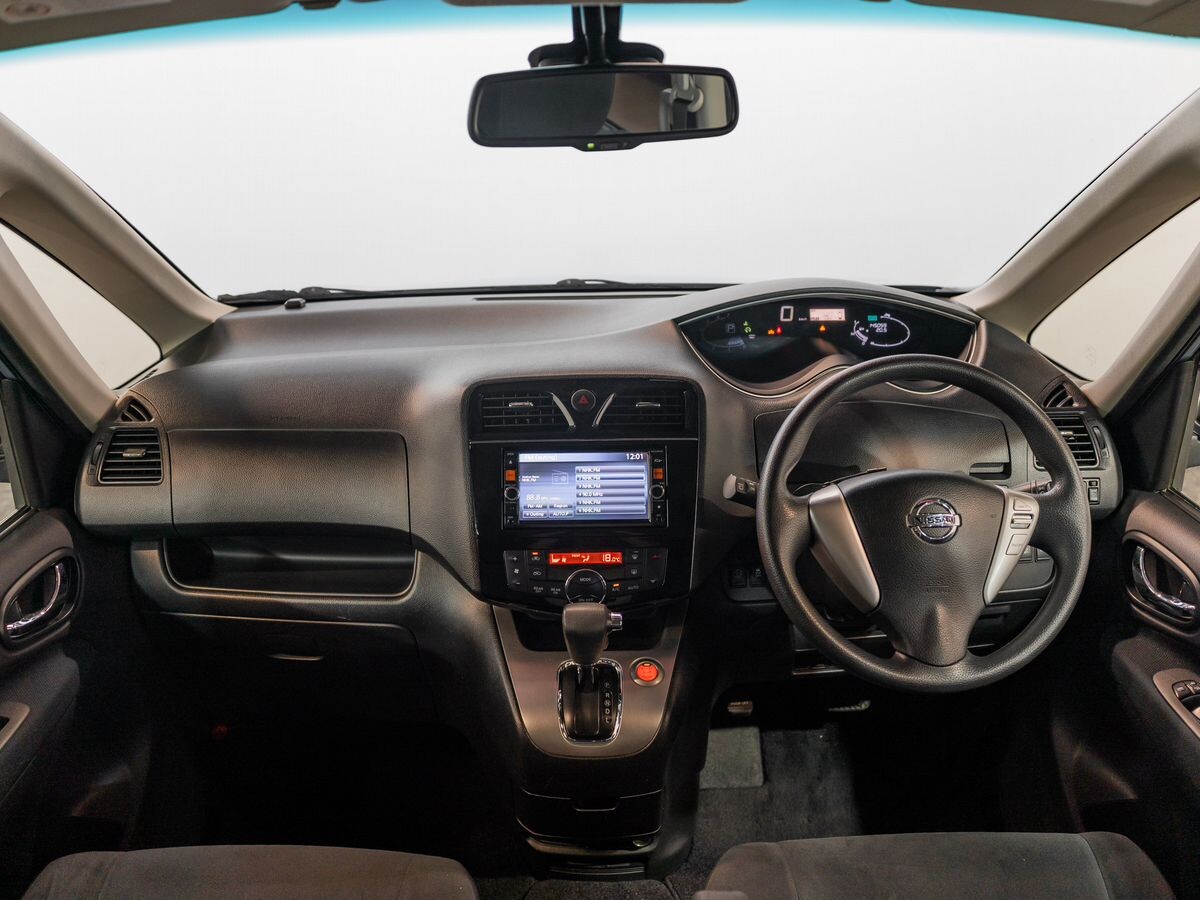 Nissan Serena 2014 - фото автомобиля