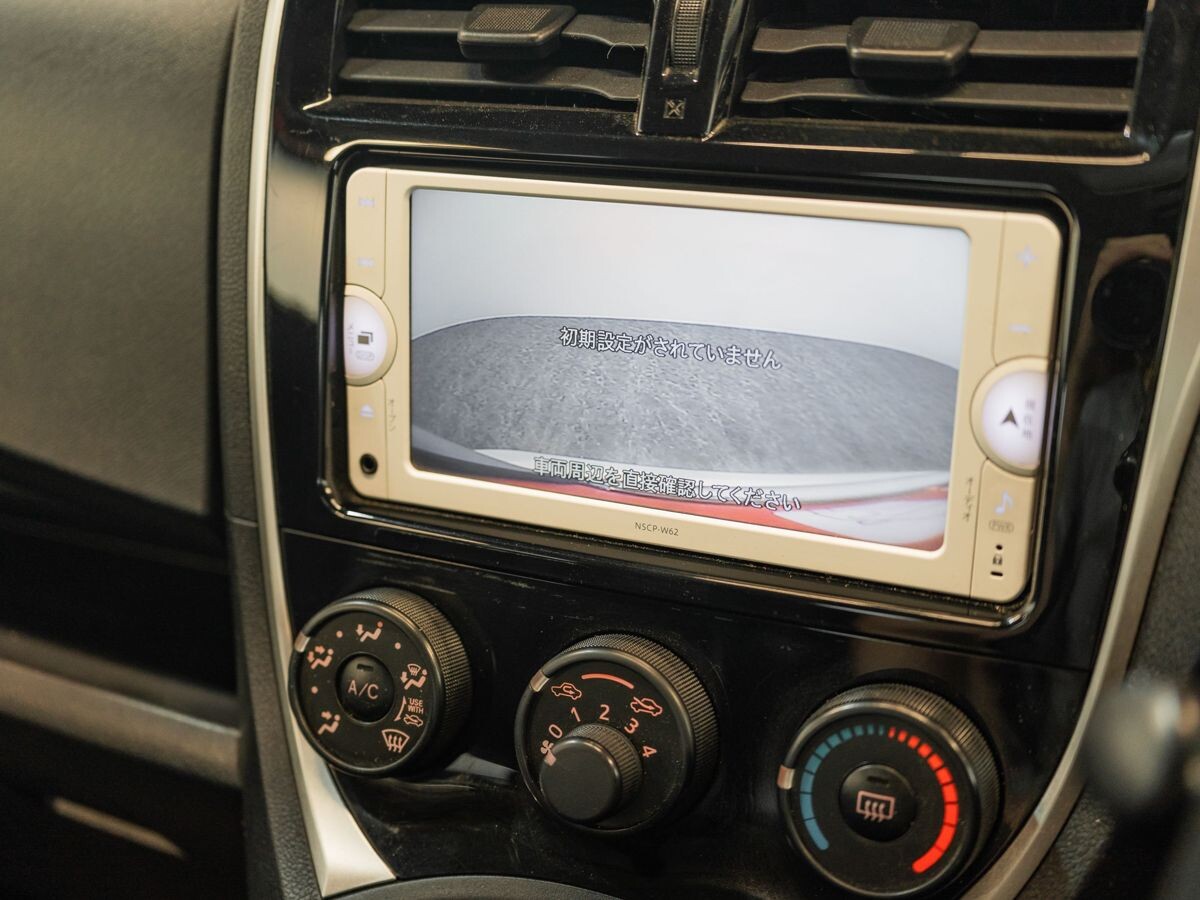 Toyota Ractis 2014 - фото автомобиля