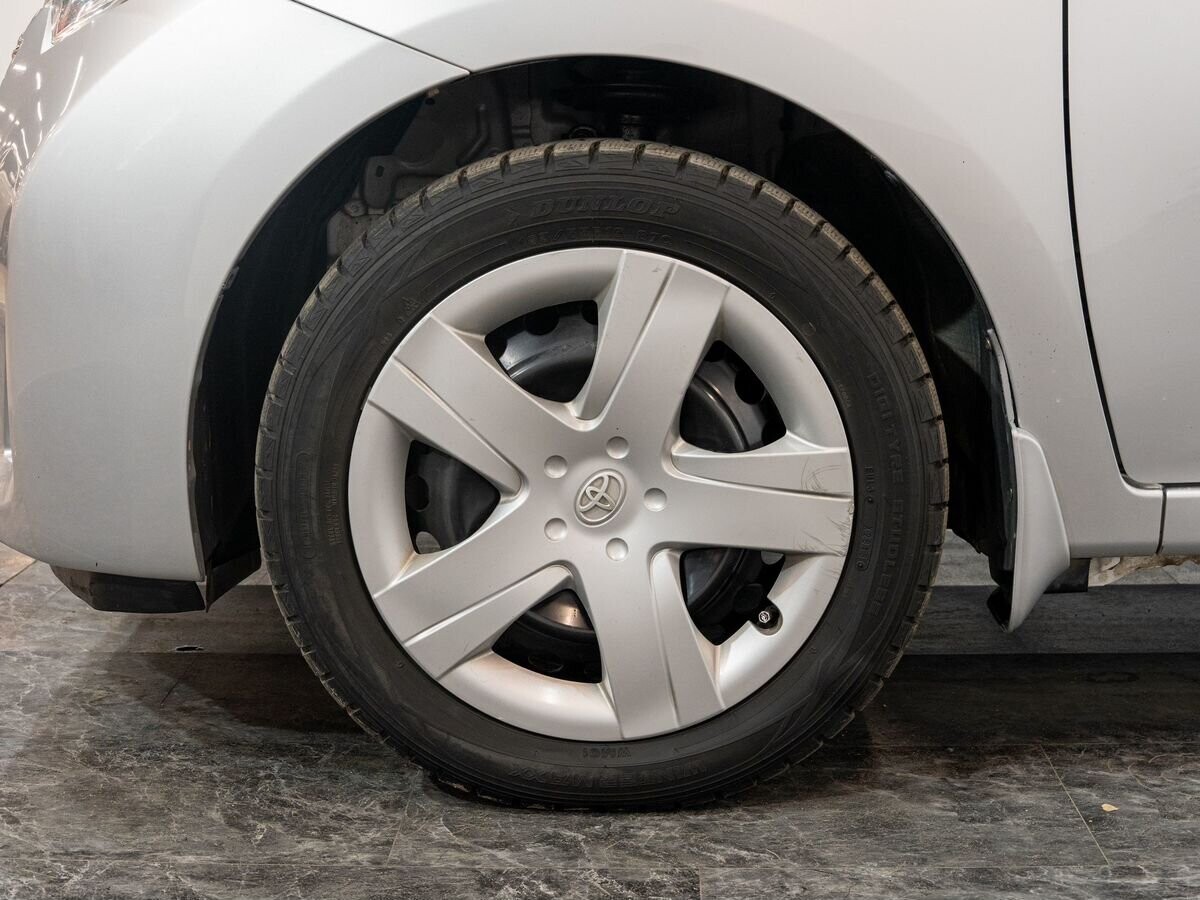 Toyota Ractis 2014 - фото автомобиля