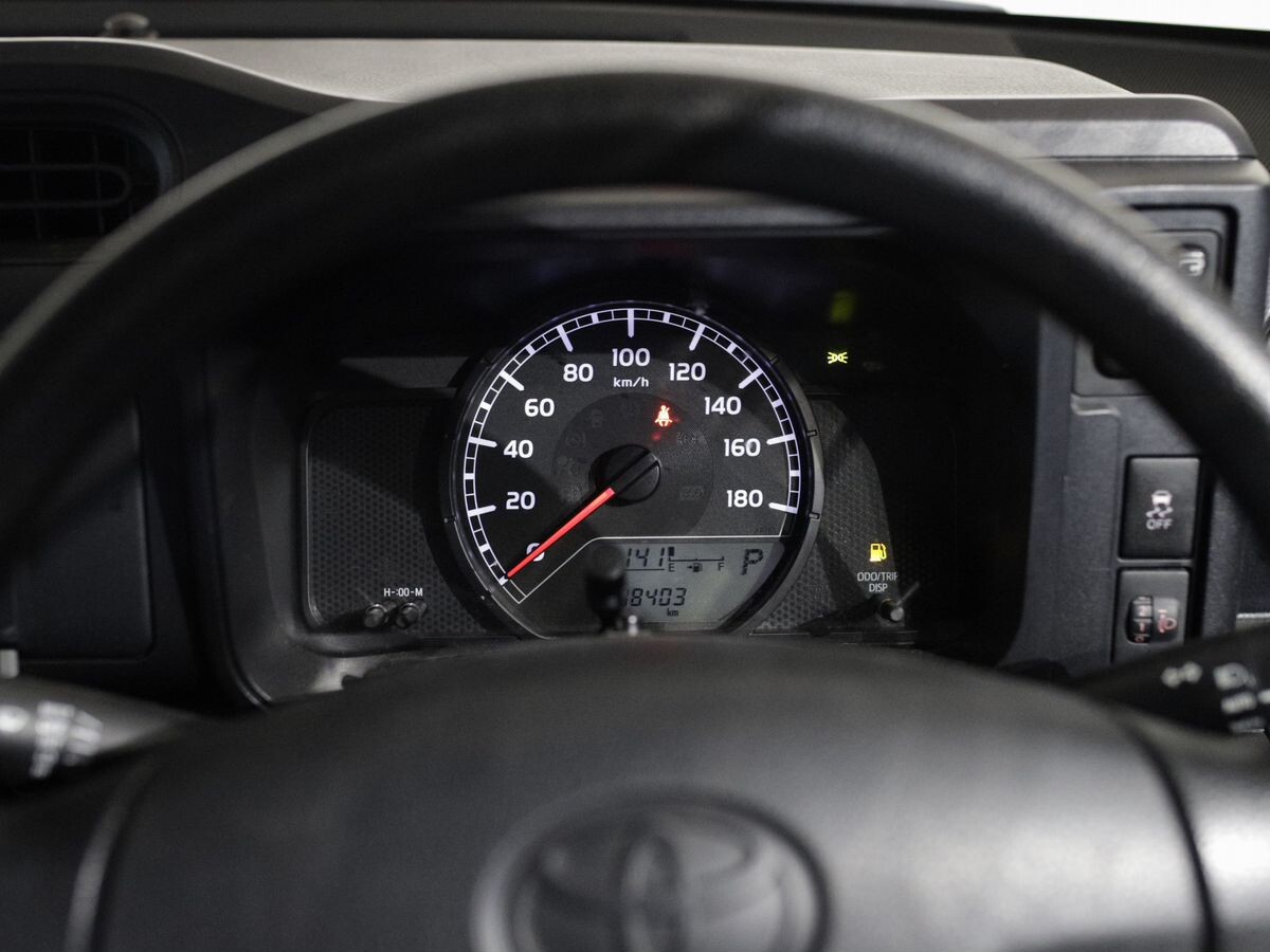 Toyota Probox 2020 - фото автомобиля