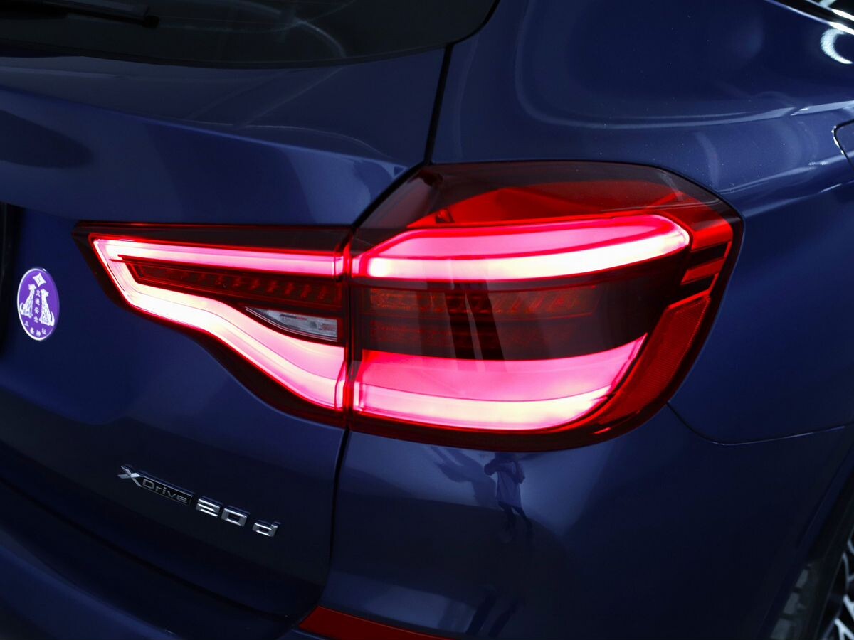 BMW X3 2019 - фото автомобиля
