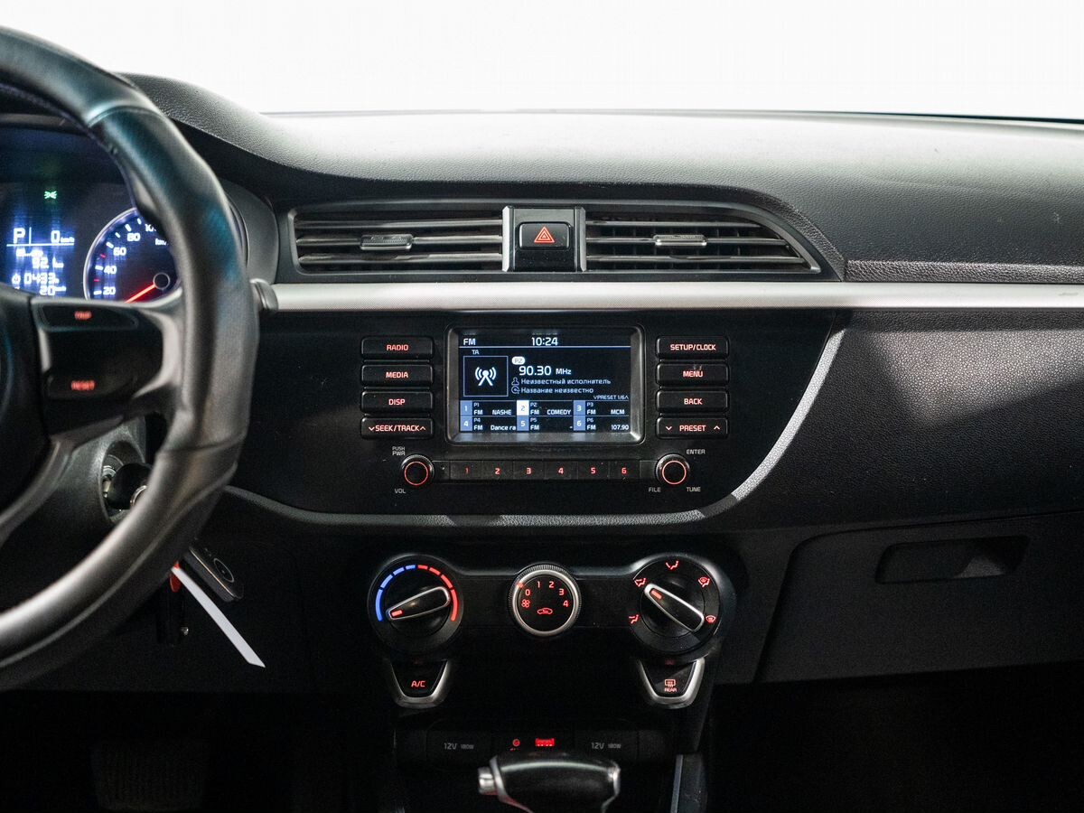 Kia Rio X (X-Line) 2019 - фото автомобиля