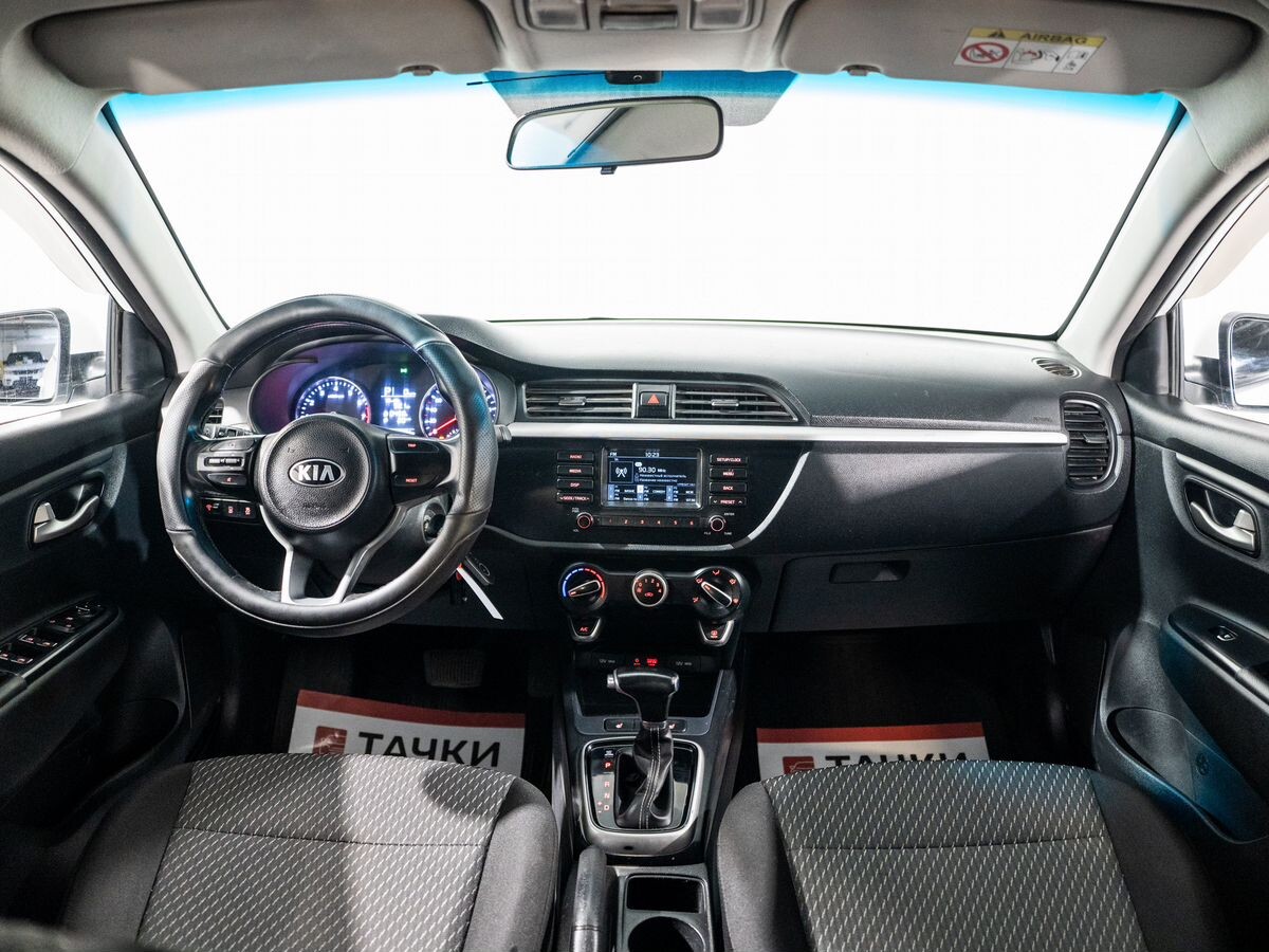 Kia Rio X (X-Line) 2019 - фото автомобиля