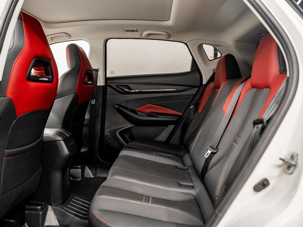 Oshan X5 2020 - фото автомобиля
