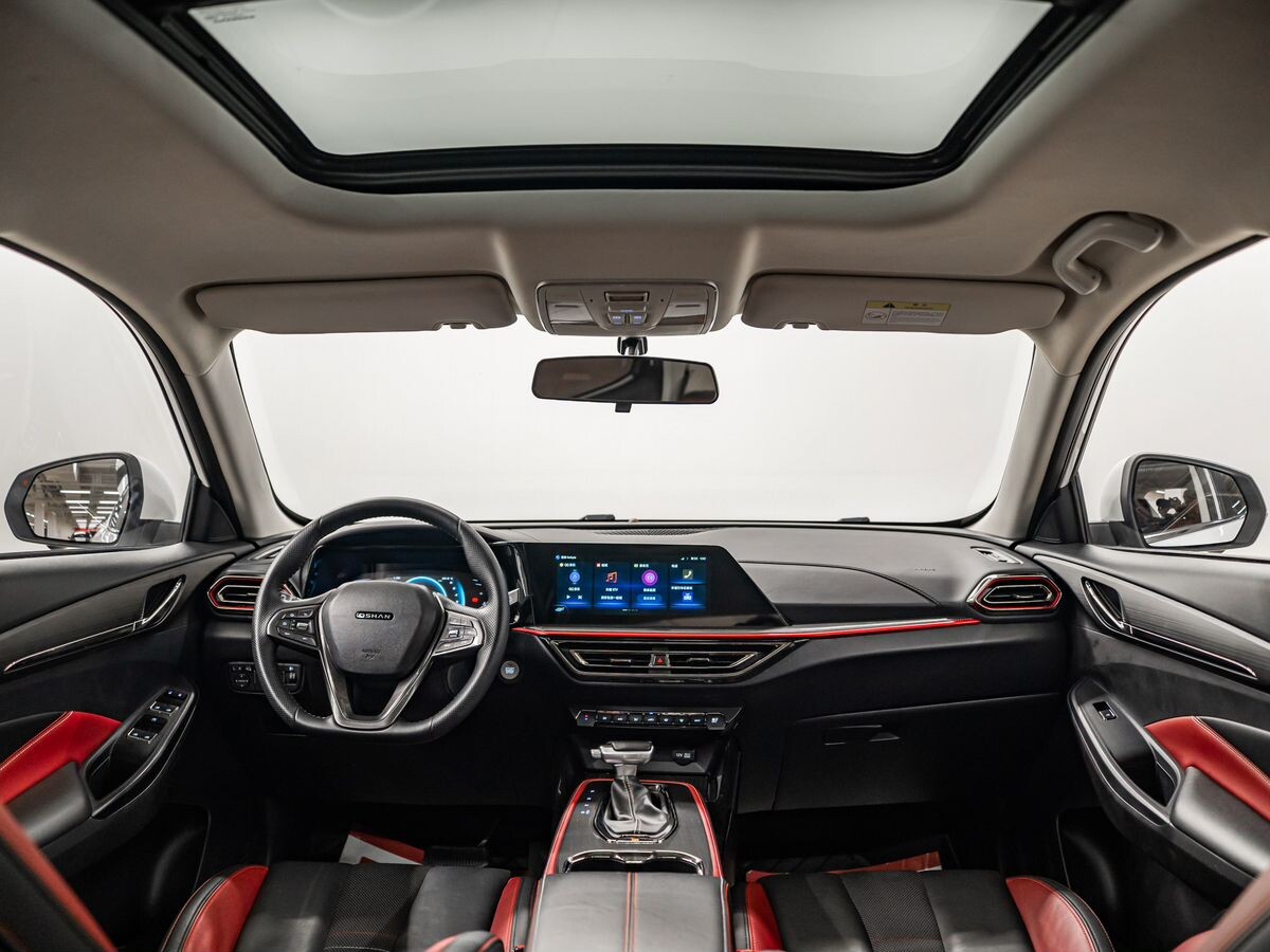 Oshan X5 2020 - фото автомобиля