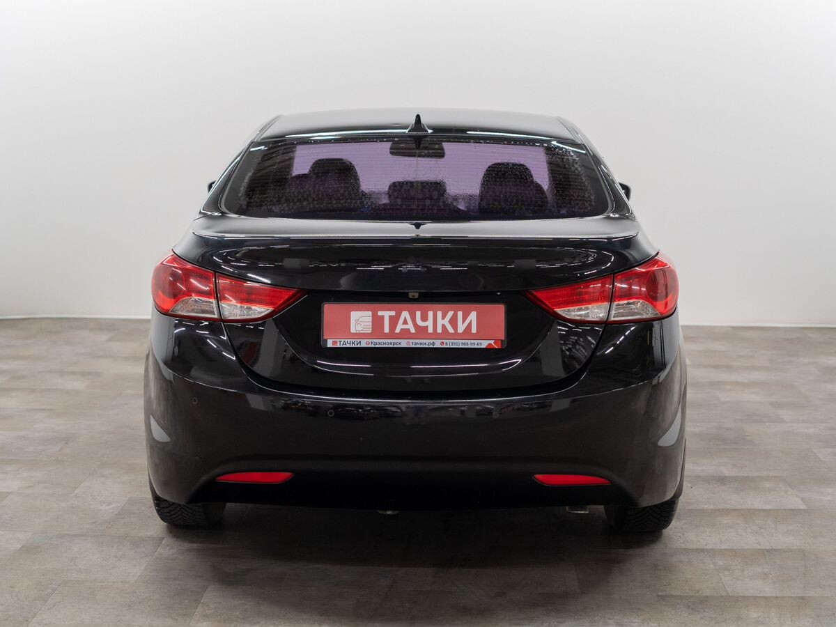 Hyundai Avante 2011 - фото автомобиля