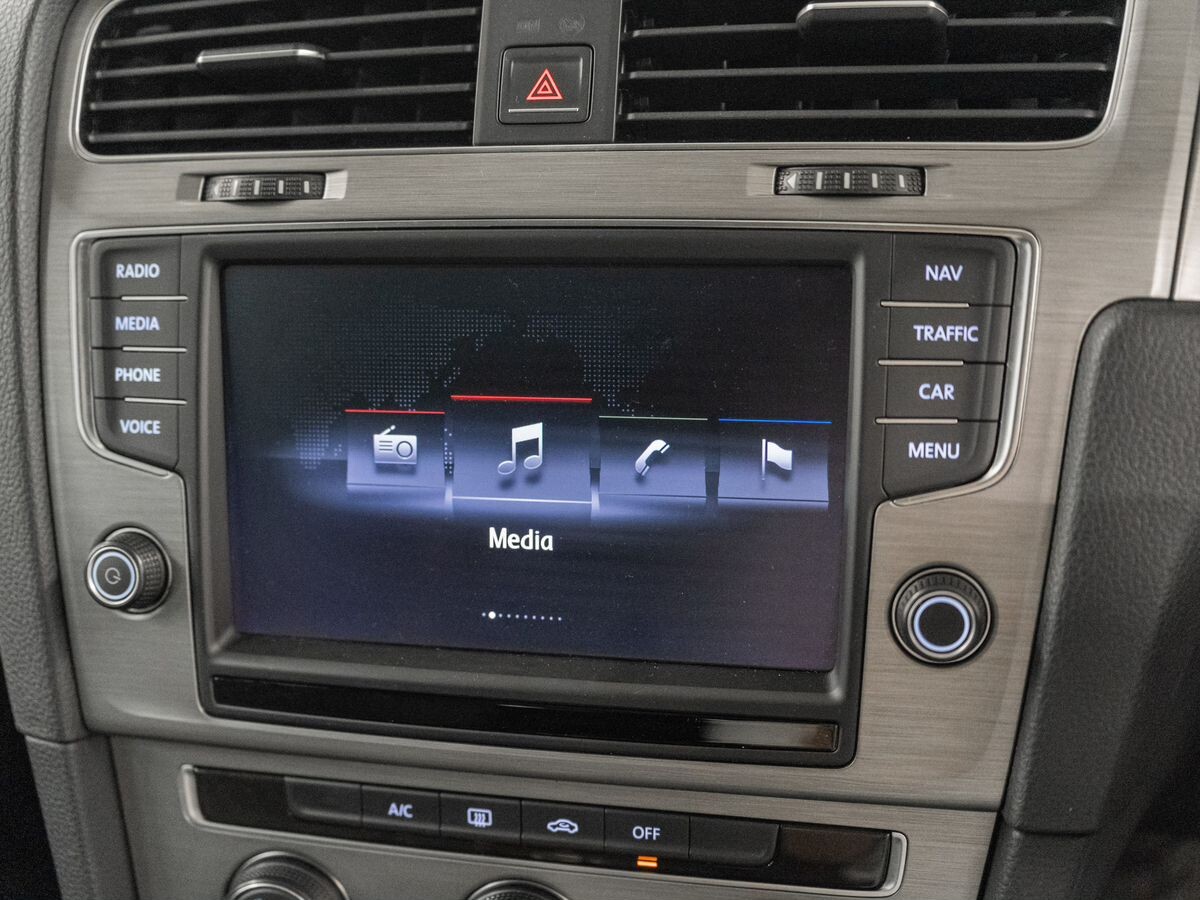 Volkswagen Golf 2014 - фото автомобиля