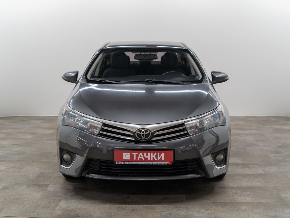 Toyota Corolla 2013 - фото автомобиля