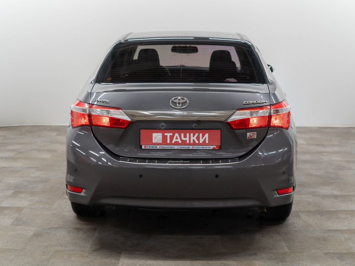 Toyota Corolla 2013 - фото автомобиля