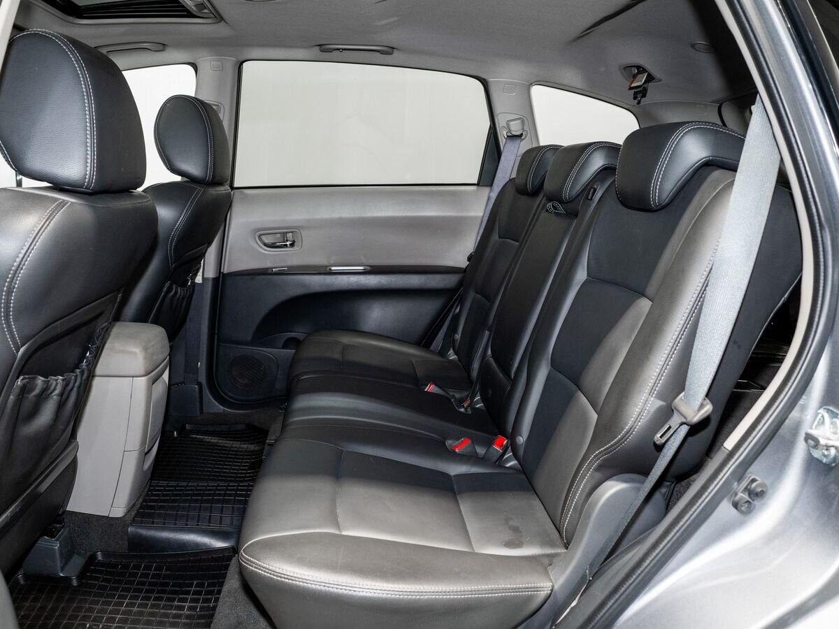 Subaru Tribeca 2007 - фото автомобиля