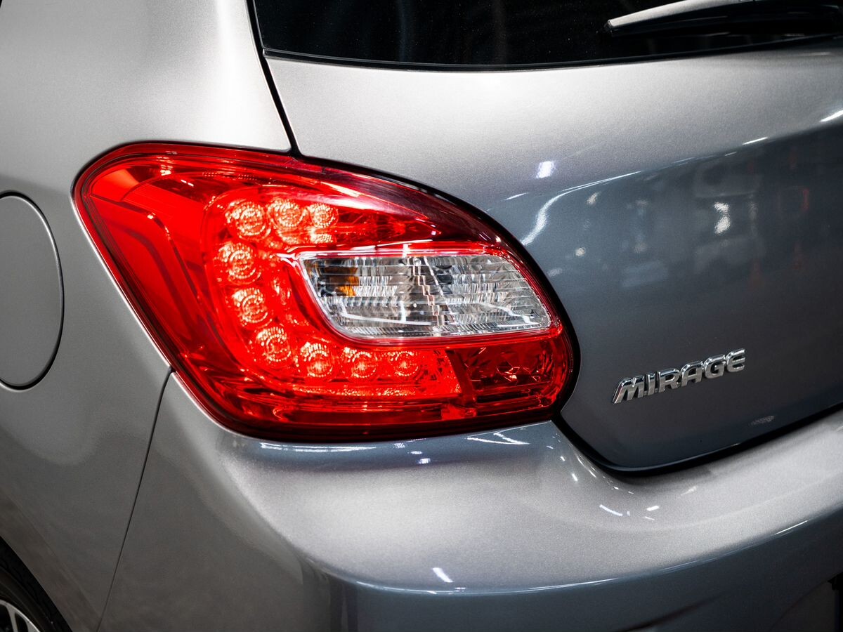 Mitsubishi Mirage 2017 - фото автомобиля