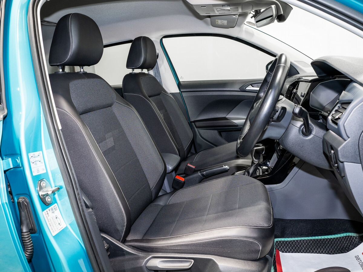 Volkswagen T-Cross 2019 - фото автомобиля