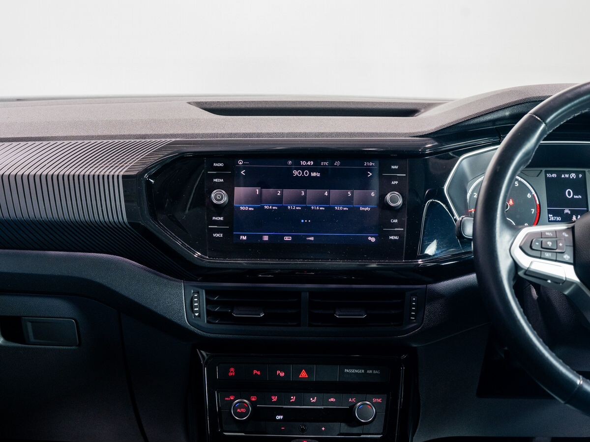 Volkswagen T-Cross 2019 - фото автомобиля