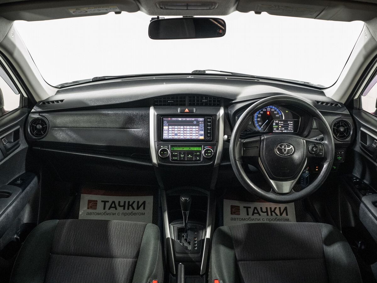 Toyota Corolla Fielder 2016 - фото автомобиля