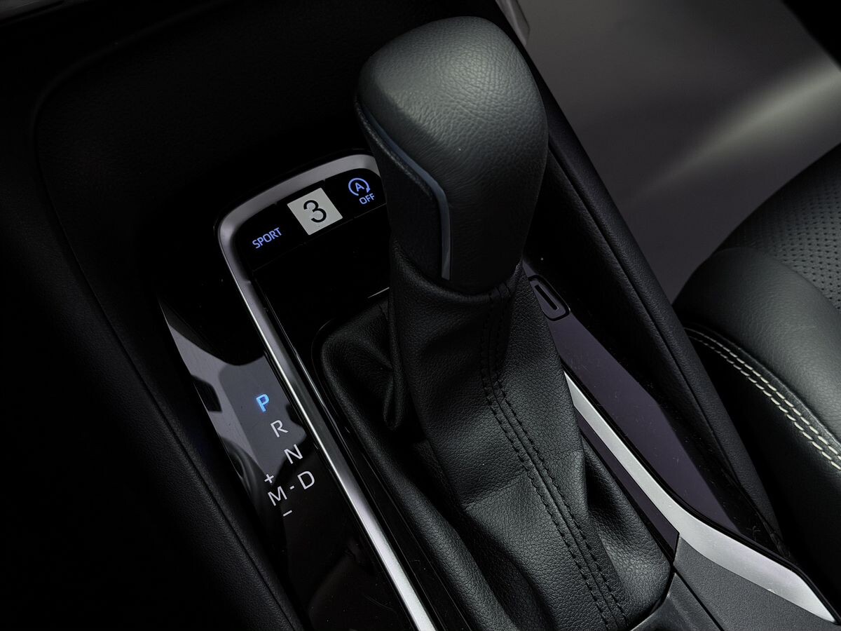 Toyota Corolla 2022 - фото автомобиля