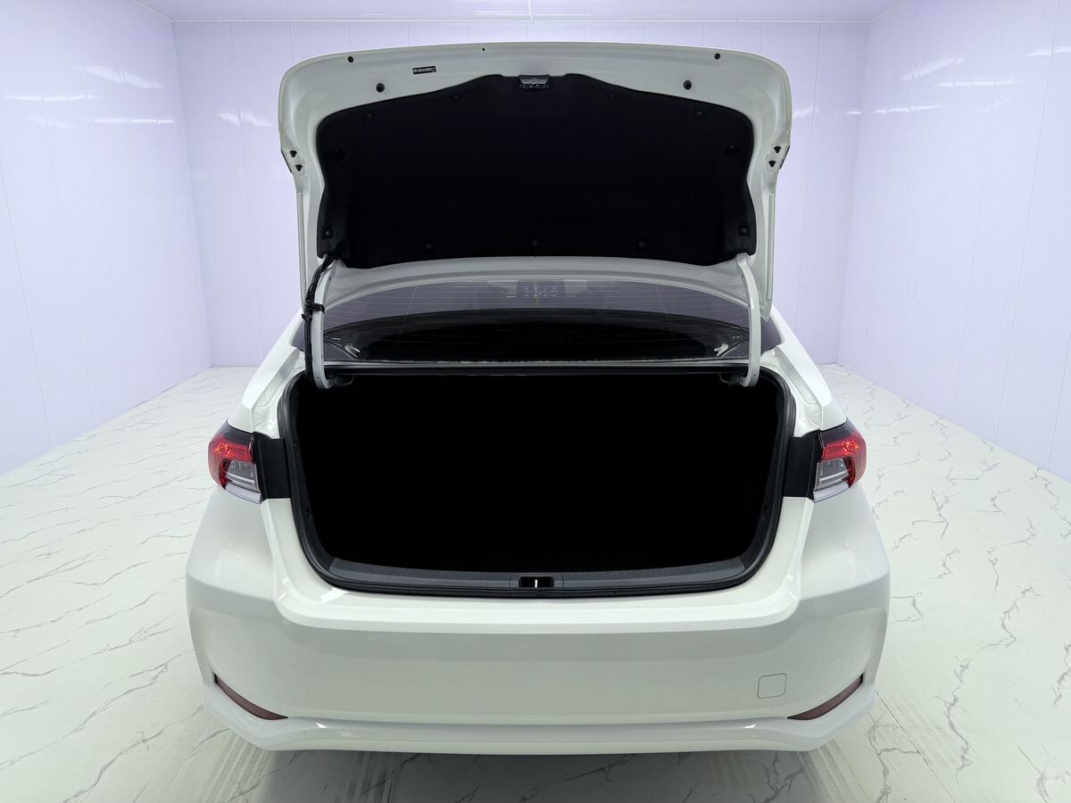 Toyota Corolla 2022 - фото автомобиля