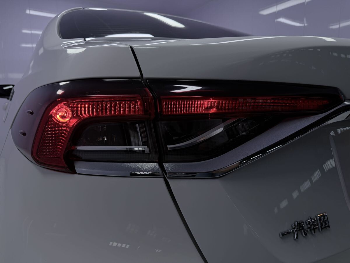 Toyota Corolla 2022 - фото автомобиля