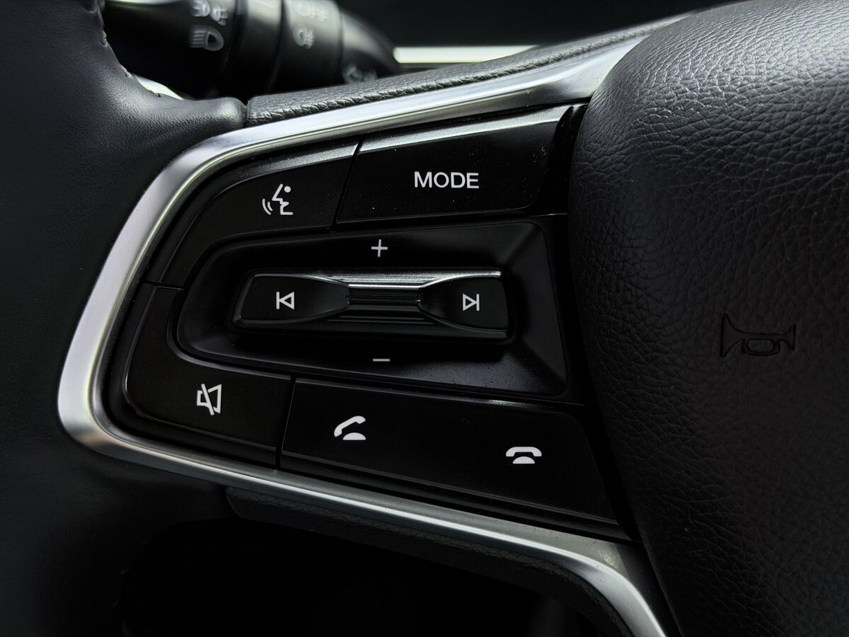 GAC Trumpchi M6 Pro 2022 - фото автомобиля