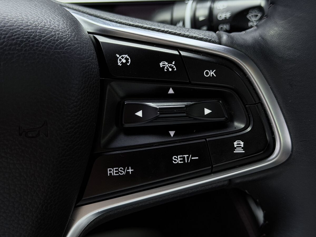 GAC Trumpchi M6 Pro 2022 - фото автомобиля