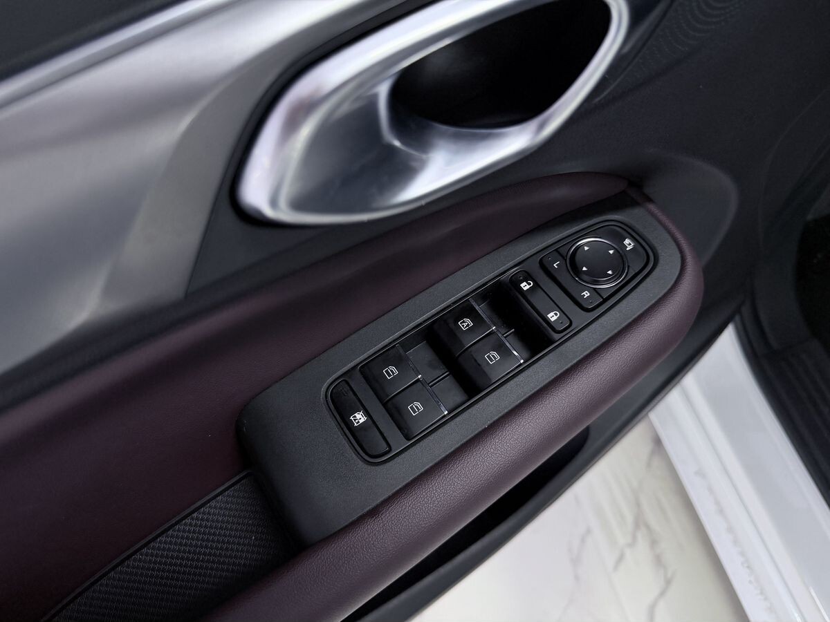GAC Trumpchi M6 Pro 2022 - фото автомобиля