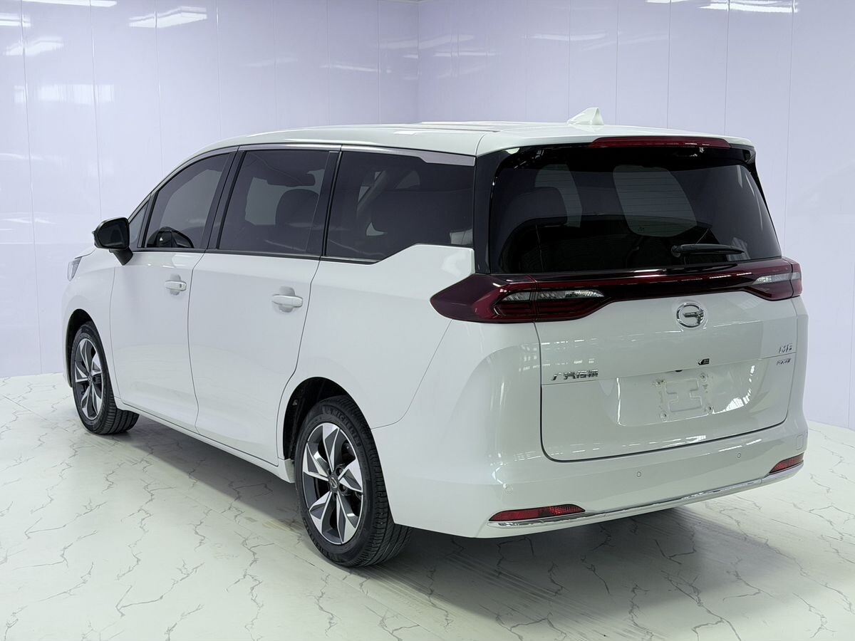 GAC Trumpchi M6 Pro 2022 - фото автомобиля