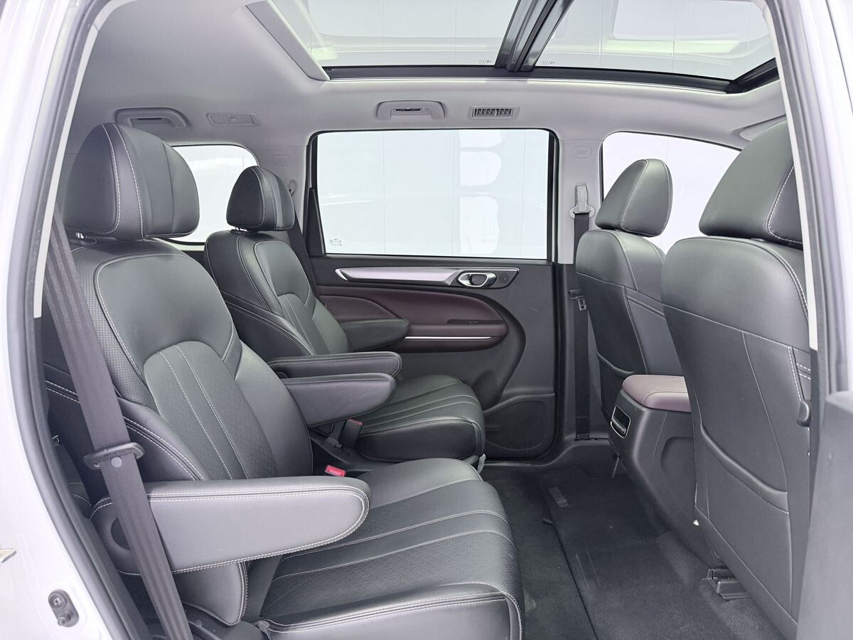 GAC Trumpchi M6 Pro 2022 - фото автомобиля