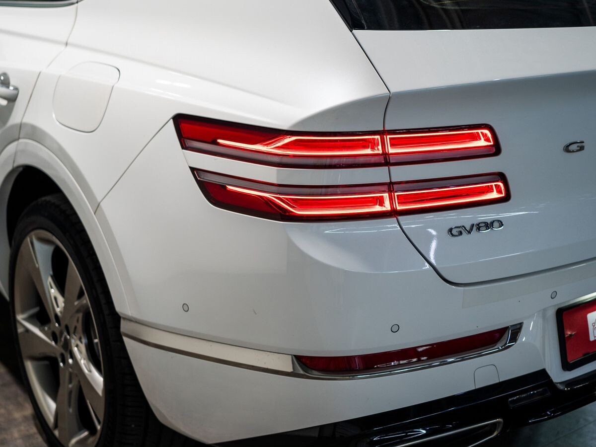 Genesis GV80 2020 - фото автомобиля