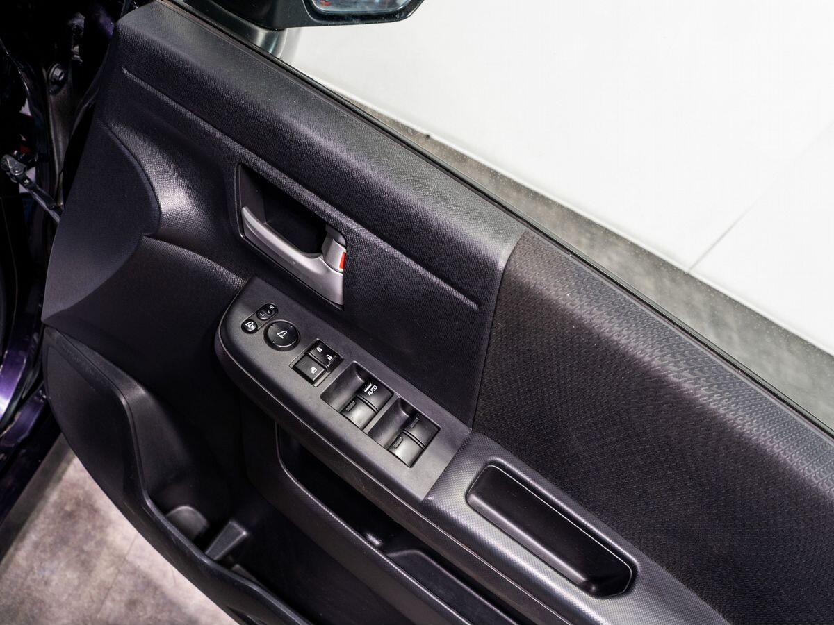 Honda Stepwgn 2014 - фото автомобиля