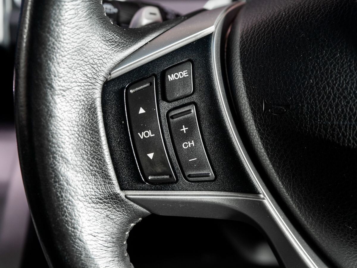 Honda Stepwgn 2014 - фото автомобиля