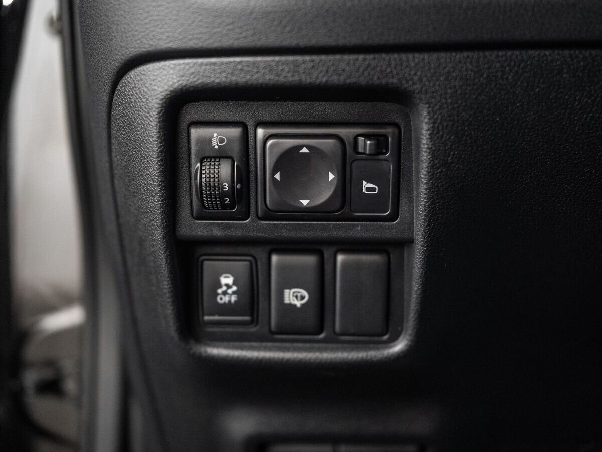 Nissan Juke 2014 - фото автомобиля