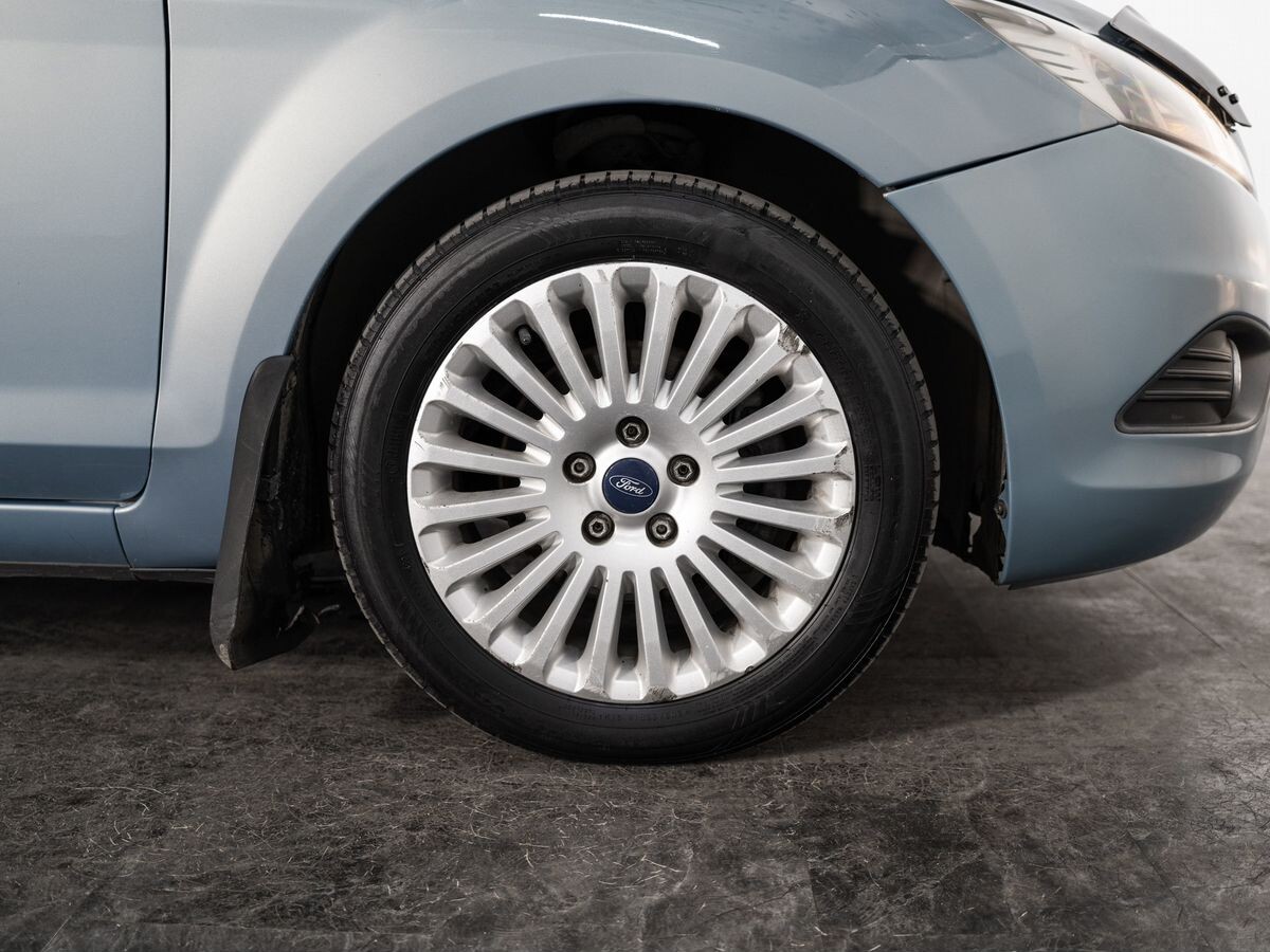 Ford Focus 2009 - фото автомобиля