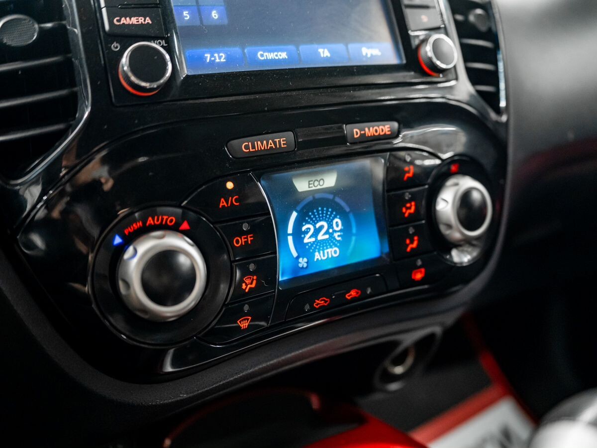 Nissan Juke 2013 - фото автомобиля