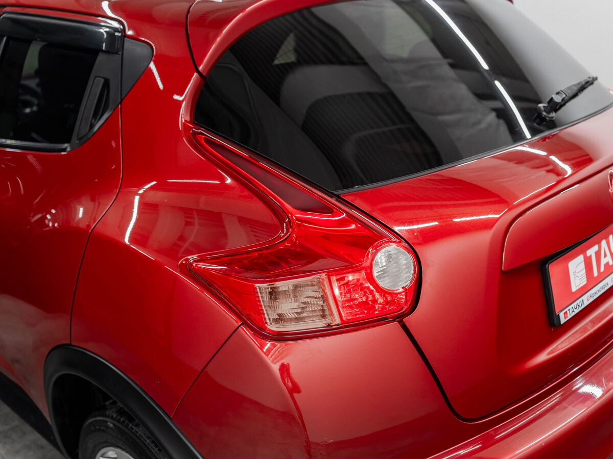 Nissan Juke 2013 - фото автомобиля