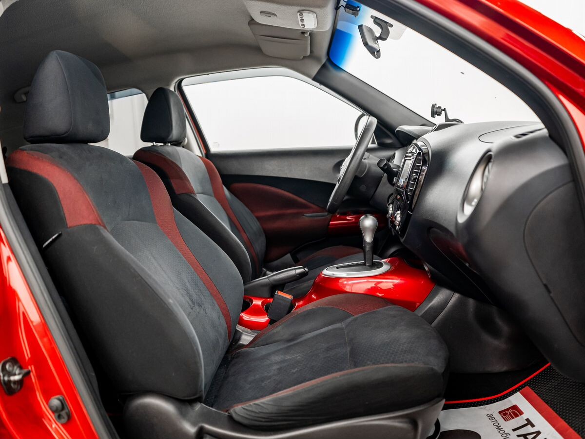 Nissan Juke 2013 - фото автомобиля