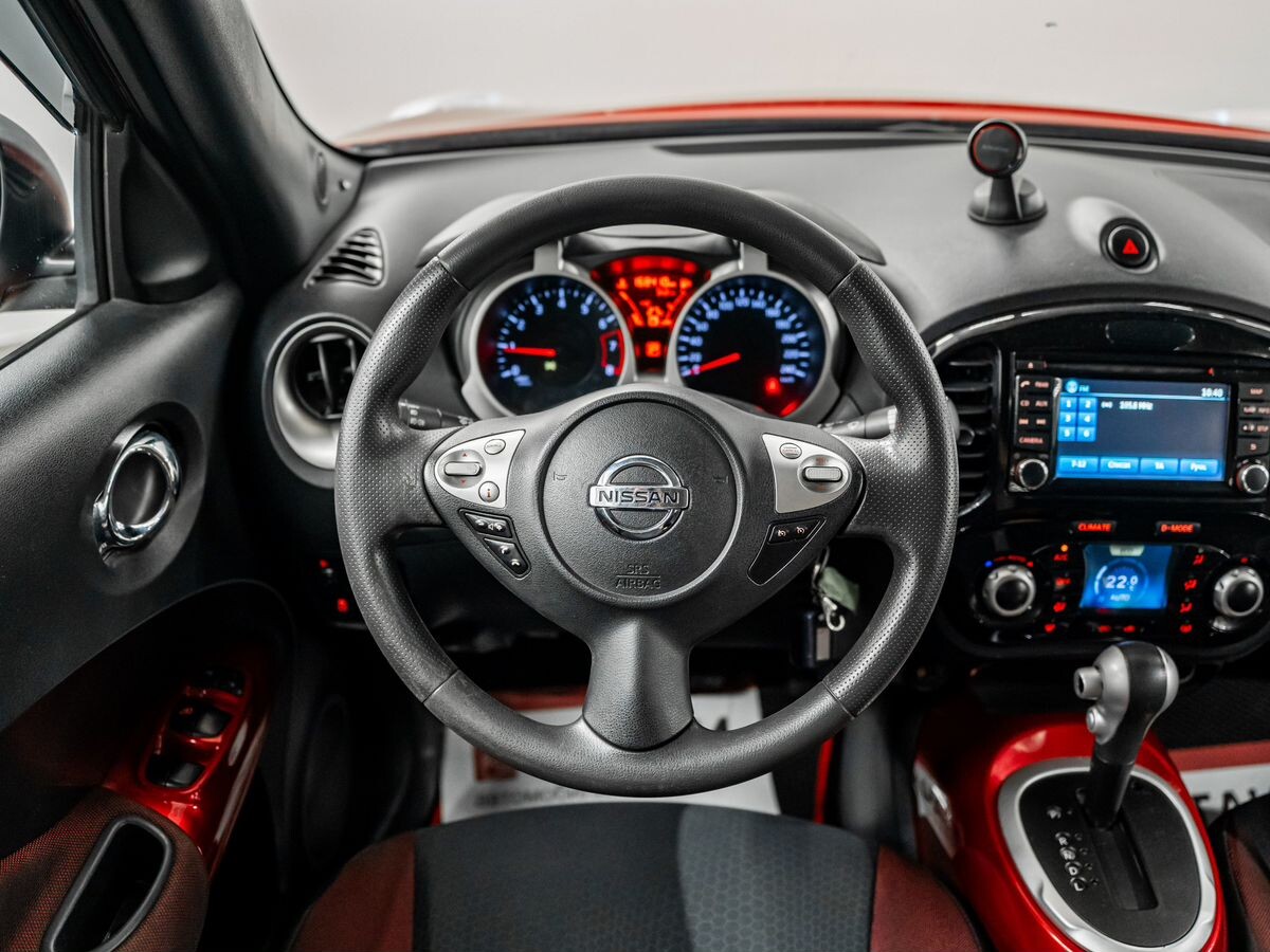 Nissan Juke 2013 - фото автомобиля
