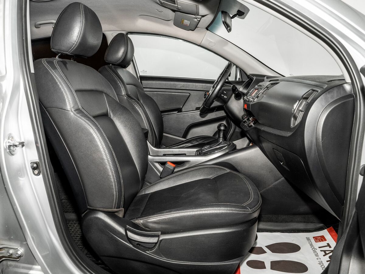 Kia Sportage 2011 - фото автомобиля