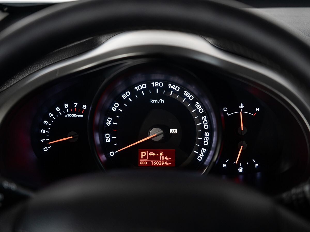 Kia Sportage 2011 - фото автомобиля